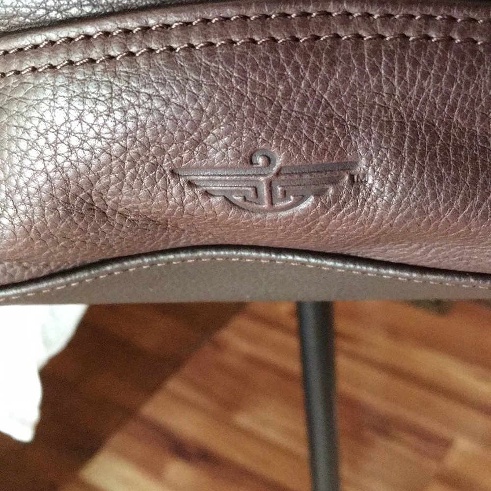 Dockers Brown Genuine Leather Shoulder Bag - Picture 6 of 9